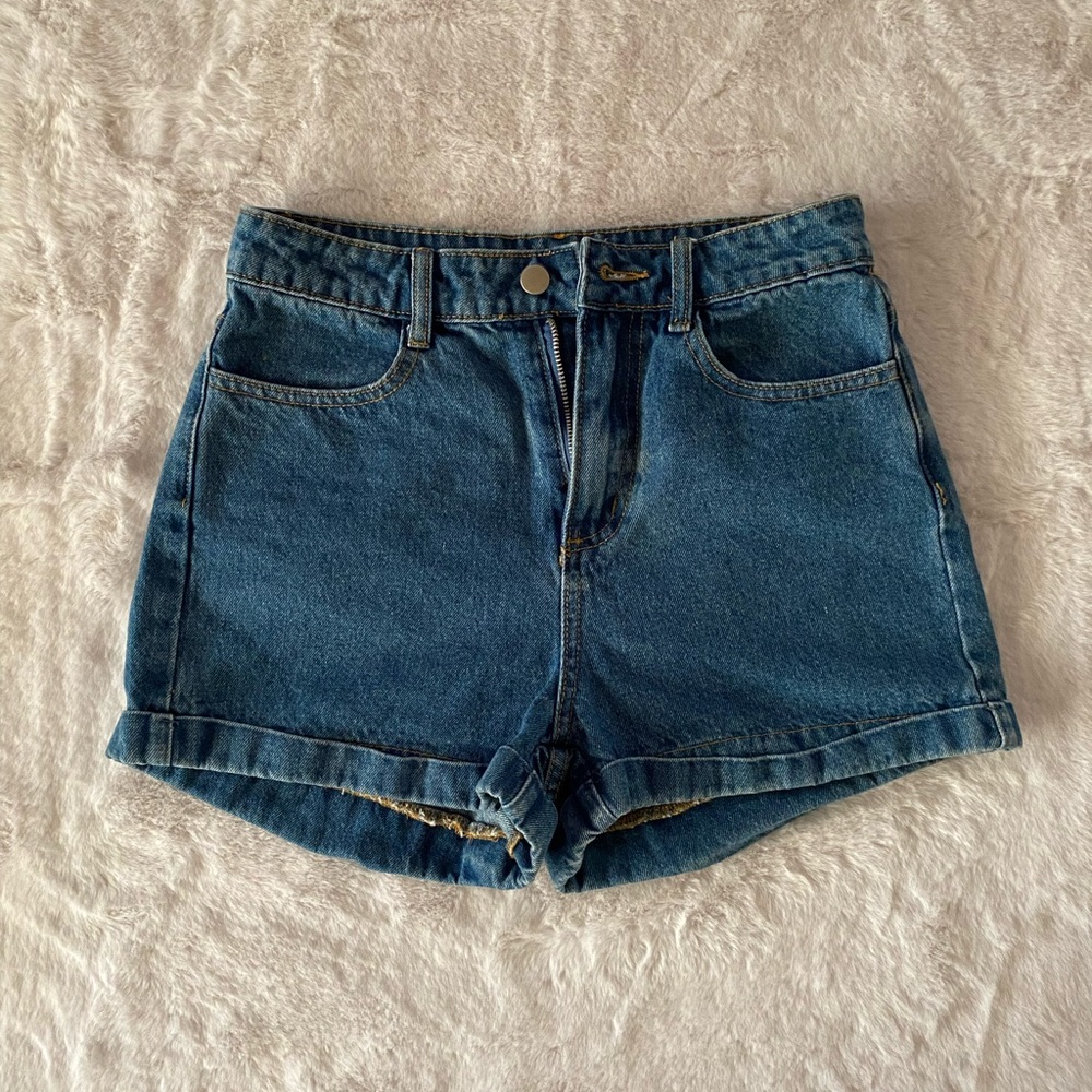 LELIS Jean Shorts